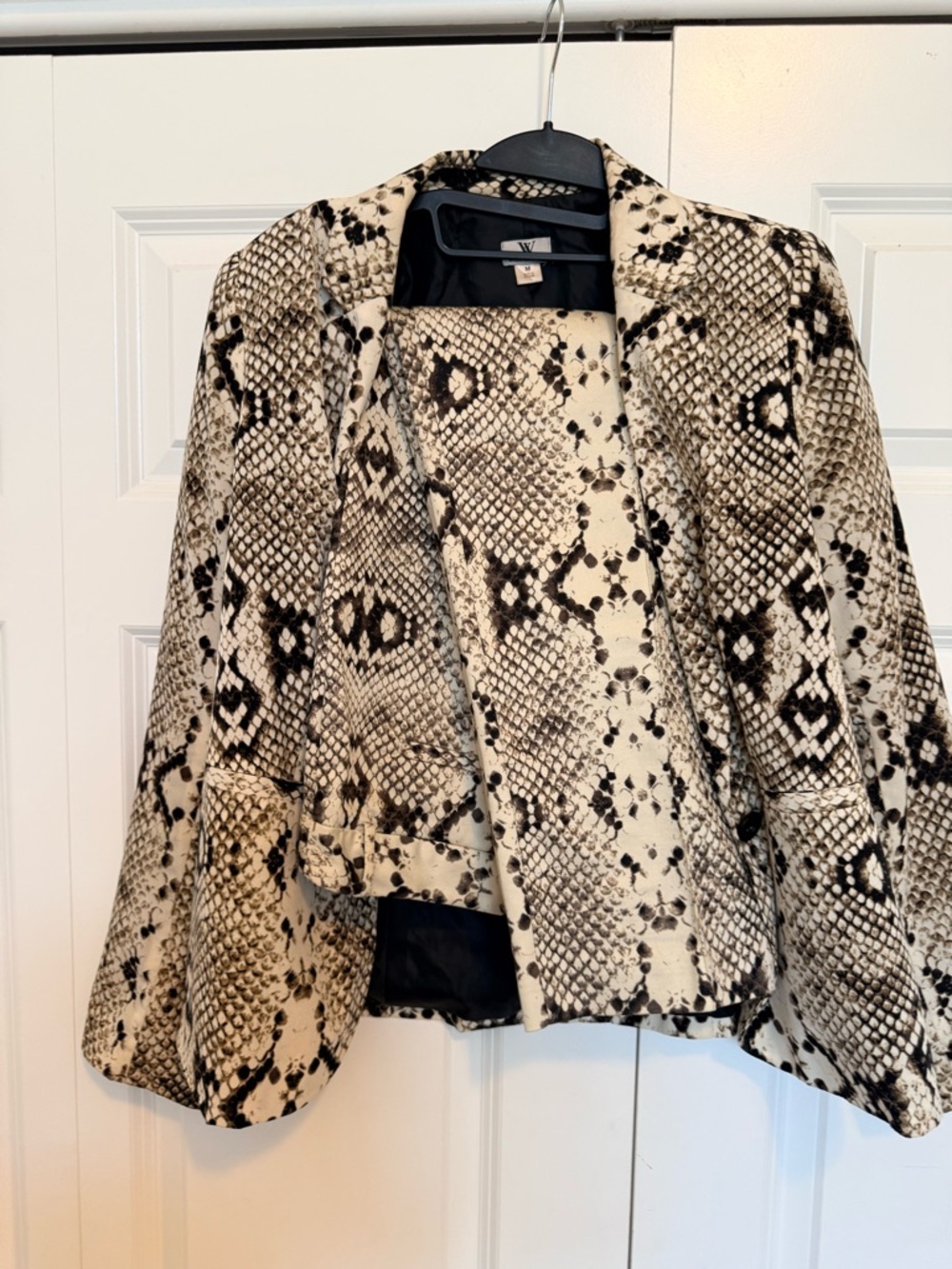 Worthington Snake-Print Blazer and cropped pants Python M